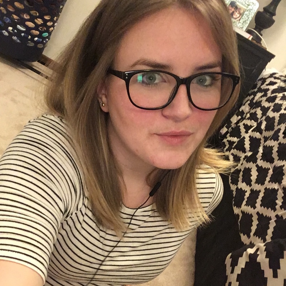 Meet your Posher, Ronni